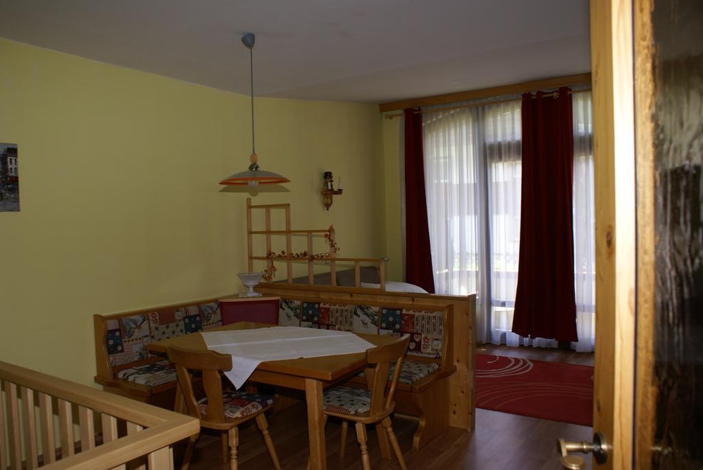 דירות באד קליניקירשהיים Haus Schuschnig חדר תמונה